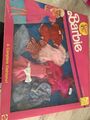 Barbie 6 komplette modische Outfits Geschenkpackung 1990 Mattel #8750 NEU