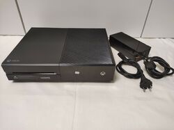 Microsoft Xbox One / Xbox One S - Schwarz / Weiß - 500 / 1000 GB - Spielkonsole