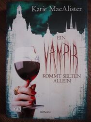 Ein Vampir kommt selten allein von MacAlister, Katie | Buch | Zustand Sehr gut