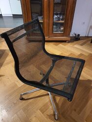 Bürostuhl | Vitra | Charles Eames | Designerstuhl | Aluminium | ausergewöhnlich