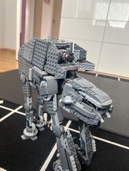 LEGO Star Wars: AT-AT (75288)