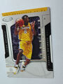 KOBE BRYANT 02/03 Hoops Hot Prospects #15 Kobe Bryant / LA Lakers