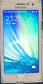 Samsung  Galaxy A3 SM-A300FU - 16GB -White (Ohne Simlock) Gratis Handyhülle Weiß