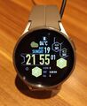 Samsung Galaxy Watch5 Pro 45mm Titangehäuse mit Silikonarmband - Grau (LTE)