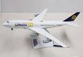 B747 Lufthansa 50 Jahre Aufkleber Reg: D-Abvh mit Ständer - JFOX JF7474061 1/200