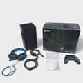 Microsoft Xbox Series X 1 TB Videospielkonsole - schwarz Controller Headset Kabel
