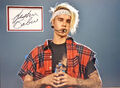 Justin Bieber signiert 400 x 290 mm Fotodisplay MY WORLD 2.0 COA