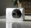 Canon IXUS 105 / PowerShot Digital IS 12.1MP Camera Used Working - Silver