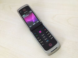 Nokia 6600 Fold - Violett - OLED Display - Ohne Simlock