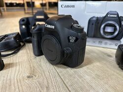 Canon EOS 6d 20.2mp Réflex Numérique Boîtier Nu + Accessoires