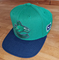 Reebok Two Tone Snapback Vancouver Canucks Cap