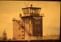 1 gerahmtes hamafix original Farb Dia Slide, air base, Tower Naval Air Station  