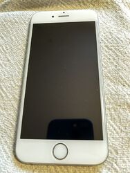 Apple iPhone 6 - 16GB - Silber (Ohne Simlock) A1586 guter Zustand