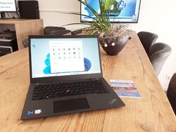 Lenovo ThinkPad T14s Gen2 14" FHD i7-1185G7 16GB DDR4 256GB SSD US QWERTY A-IR-Cam | Windows 11 Pro