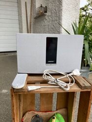 Bose SoundTouch 20 Series III Wireless Musik System - Weiß sehr guter Zustand 