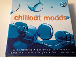 Various Chillout Moods 2001 8 CD Box + Bonus CD sehr guter Zustand New Age Trip