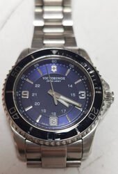 Victorinox Maverick 34mm Damen Stainless Steel Blue Dial 241609 #C25 1692 P7