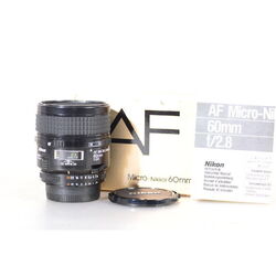 Nikon AF Micro-Nikkor 60mm 1:2.8 - Makroobjektiv - AF 2,8/60 Micro Objektiv 