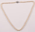 Perlencollier Gold 585 echte Perlen langes Collier weiß 66cm lang