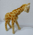 Steiff  Giraffe  ca. 35 cm hoch - Um 1960/ 1970 mit Knopf  - Holzwolle gefüllt