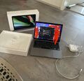 2020 Apple MacBook Pro mit Apple M1 Chip (13", 8 GB RAM, 256 GB SSD) - Space Gra