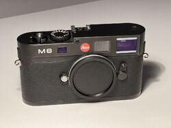 Leica M8 Digitalkamera schwarz verchromt mit Sensorupdate - Full Set u. OVP