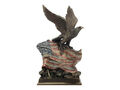 American Pride Weißkopfseeadler und Sterne und Streifen Flagge kalt gegossen Bronze & Harz