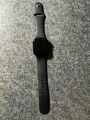 Apple Watch Series 8 41mm Mitternacht Aluminiumgehäuse mit Sportarmband, Regular