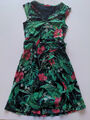 Sommerkleid von s.Oliver mit Dschungel-Print Gr. 36