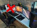 Full Setup Gaming PC mit 2 Monitoren und Tastatur