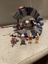 LEGO Star Wars Droid Tri-fighter mit Bauanleitung.