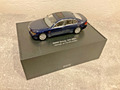 BMW 7er E65 Blau  1:43 Von der IAA 2001