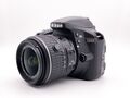 Nikon D3300 Spiegelreflexkamera DSLR AF-S 18-55mm DX G VR Objektiv - Refurbished