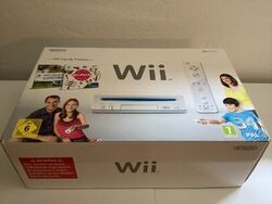 Nintendo Wii Family Edition (Konsole, Wii Party, Wii Sports) + 2 Controller