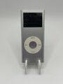 Apple iPod nano 2.Generation 4GB  A1199  Silber