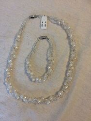 Modeschmuck Halsband u. Armband mit Perlen und Glasstein gedreht 4 Strang