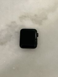 Apple Watch Series 3 38mm Space Gray Aluminum (GPS) (MUST READ DESCRIPTION)