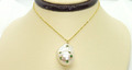 Damen 9 Karat Gold auf 925 Sterlingsilber Barock Perle & Smaragd Halskette