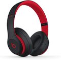 Beats Studio3 kabellose Over-Ear-Kopfhörer mit Geräuschunterdrückung trotzig schwarz-rot