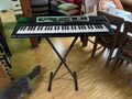 Yamaha Digital Keyboard YPT-210 incl. Ständer, Netzteil und MIDI Kabel