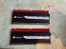 8GB DDR3 Corsair Dominator GT DIMM (Kitt 2x4GB), DDR3-2133, CMT8GX3M2A1866C9