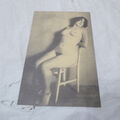 Vintage Französische nackte Postkarte Fotokarte  Nude Akt Erotik  (AA11)