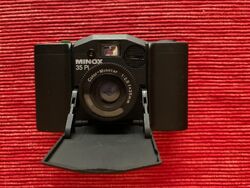 Minox 35 PL Kleinbild Kamera  mit Orginal Box 