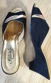 stark getragene Sandaletten Peeptoe Damenschuhe Gr. 40 Wildleder - Sammler