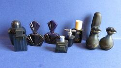 Konvolut alte Parfüm Miniaturen, alles schwarz, 10Teile, Dali, Colani,Xeryus