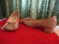 NEU Gr. 39 Pumps Ballerinas Beige Absatz 3 cm BUFFALO LONDON