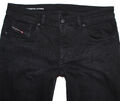 Diesel Herren Jeans D-STRUKT Slim Tapered - Stretch W31 L32 schwarz *