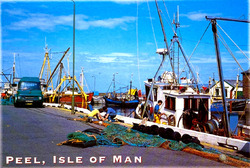 Postkarte Peeling schöne Isle of Man Hafen Saiboot Schiff Angeln Grüße RPPC