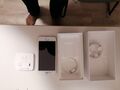 Apple iPhone 7 - 32GB - Silber (Ohne Simlock) A1778 (GSM)