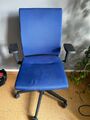 Köhl Bürostuhl blau, Neupreis Ca. 750 Euro, verstellbare Armlehnen,  benutzt